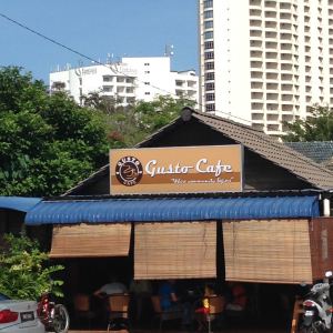 Gustos, Hillside, Penang